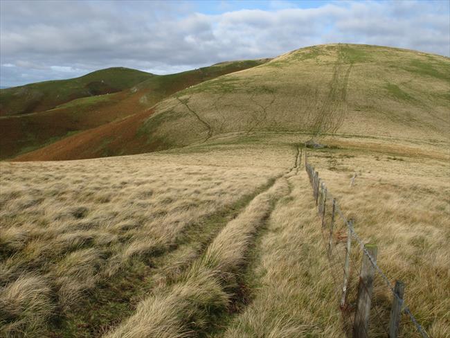 Steer Rigg approaching White Law