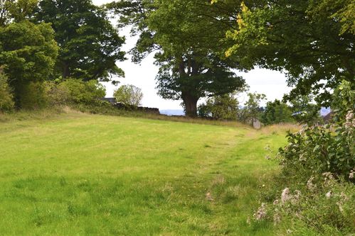 The pleasant natural path behind Grenoside Grange