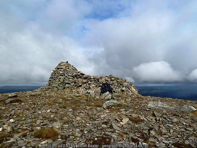 Cairn at the top of Meall a'Bhuachaille