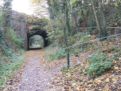 Route of the old M&amp;SWJ railway showing the steep access path right.