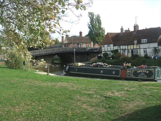 The Wharf in the centre of Hungerford