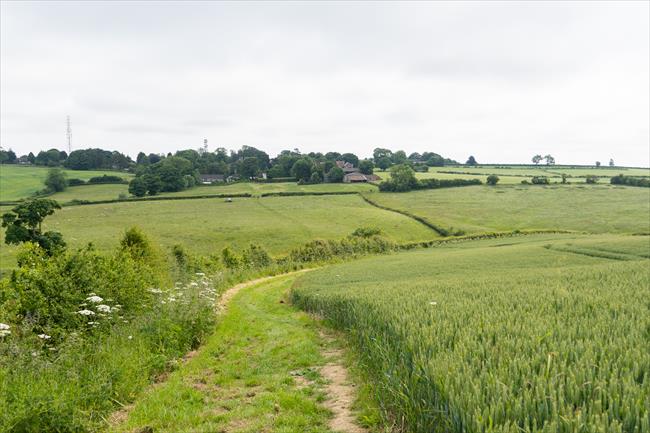 Following the route of an old Roman road in the Lincolnshire Wolds