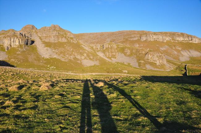 Warrendale Knotts &amp; Attermire Scar