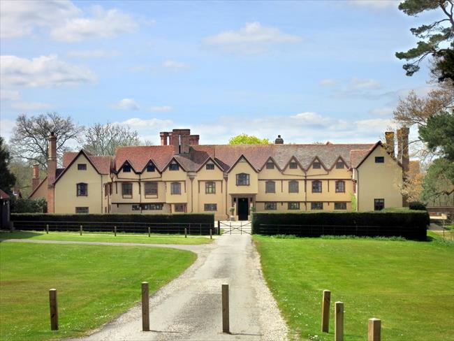 Ufton Court