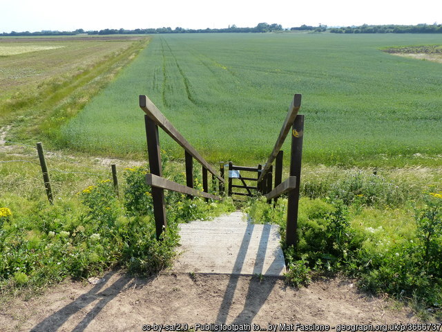 Footpath to Crawford Farm