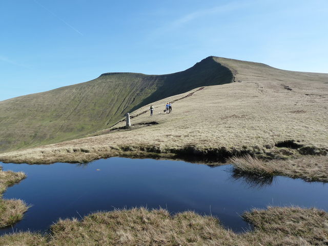 Tommy Jones obelisk, Corn Du and Pen Y Fan beyond.