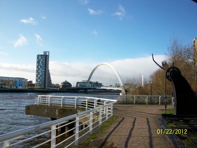 Squinty bridge
