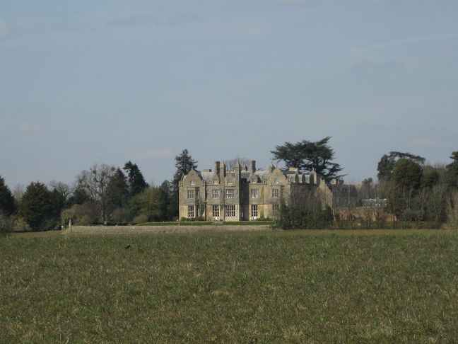 Pull Court (now Bredon School) near end of walk