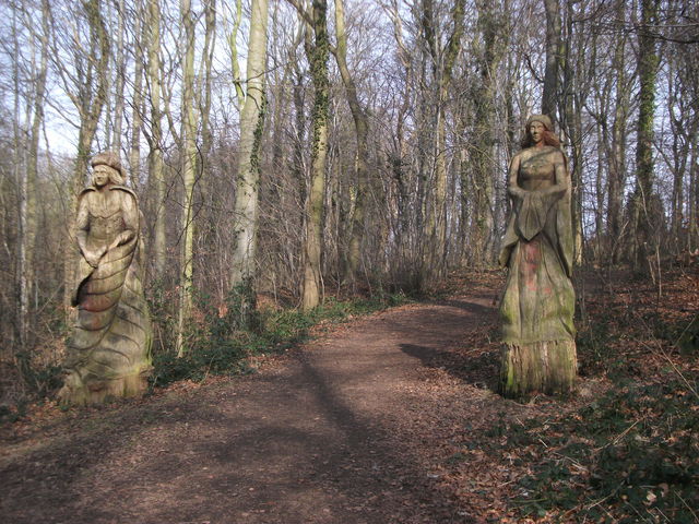 'Woodland Guardians' artwork in West Wood