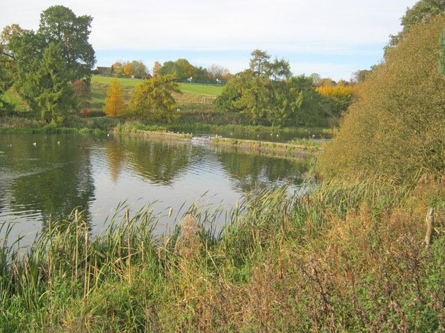 Weir at Thornton Reservoir